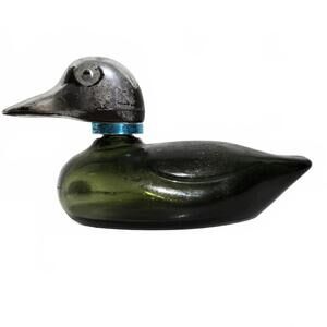 Avon Decanter / 6 fl oz / 1970s / Mallard / Wild Country After Shave / Empty